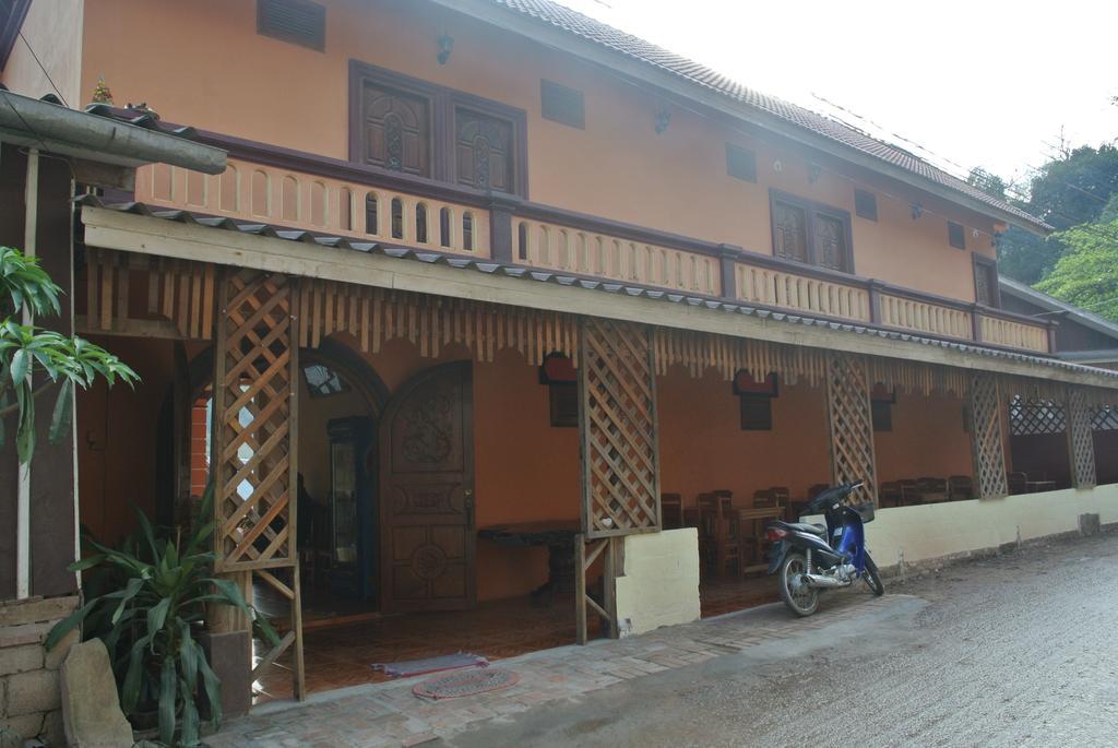 Bkc Villa Muang Pakbèng Eksteriør billede