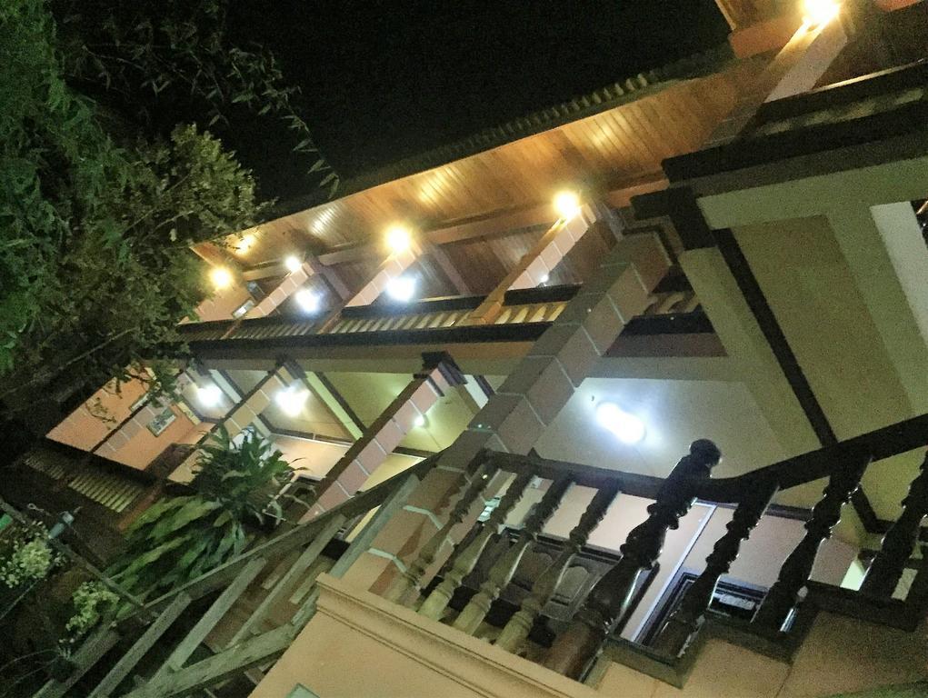 Bkc Villa Muang Pakbèng Eksteriør billede