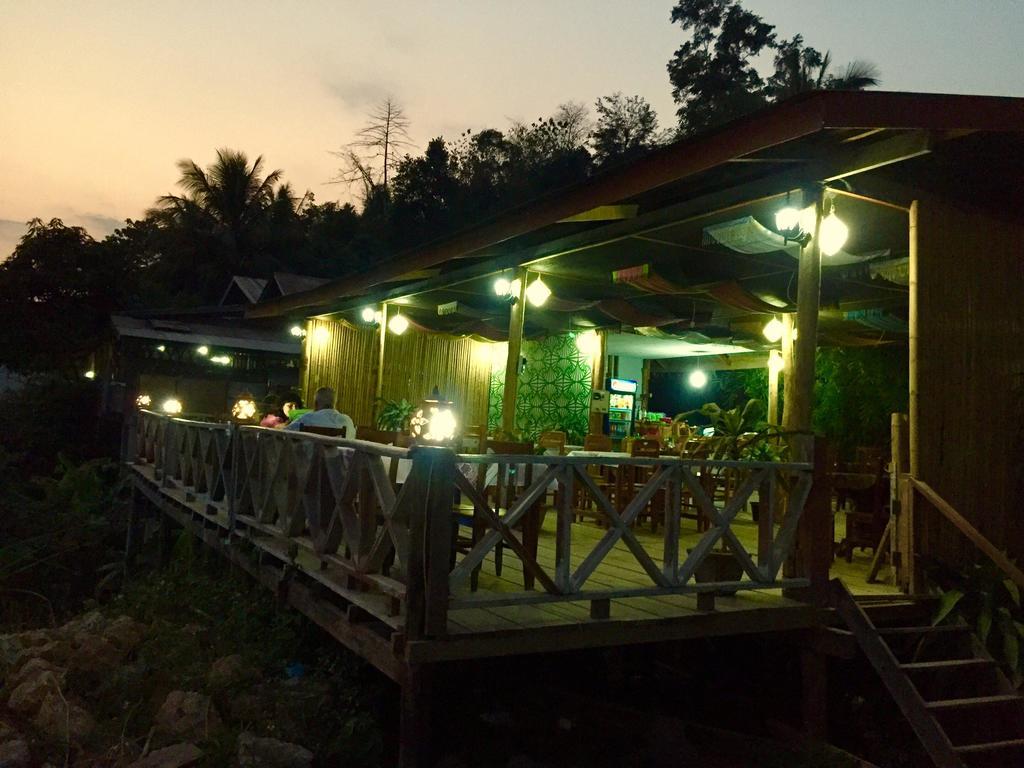 Bkc Villa Muang Pakbèng Eksteriør billede