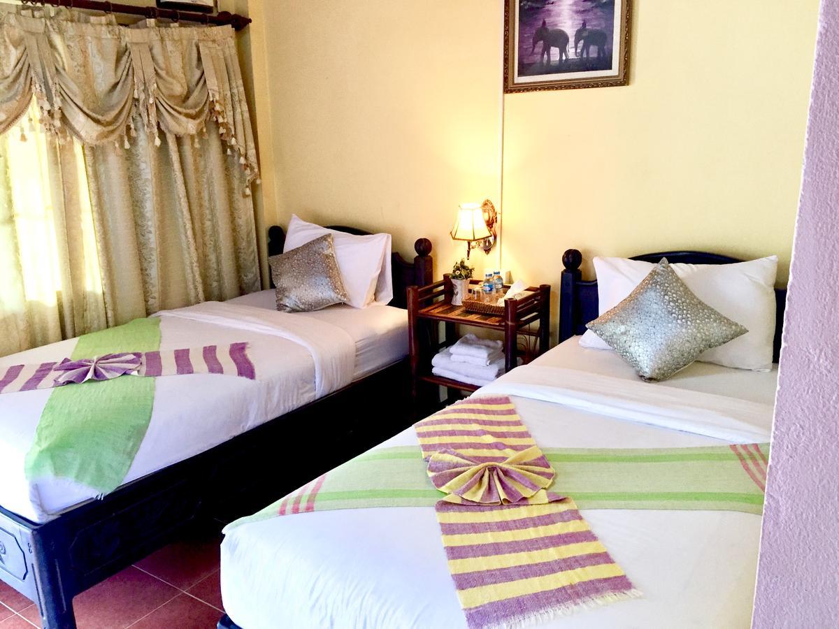 Bkc Villa Muang Pakbèng Eksteriør billede
