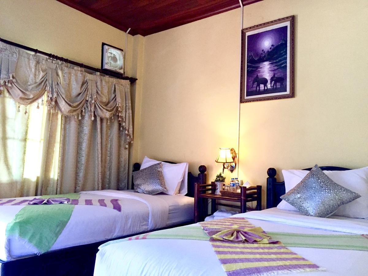 Bkc Villa Muang Pakbèng Eksteriør billede